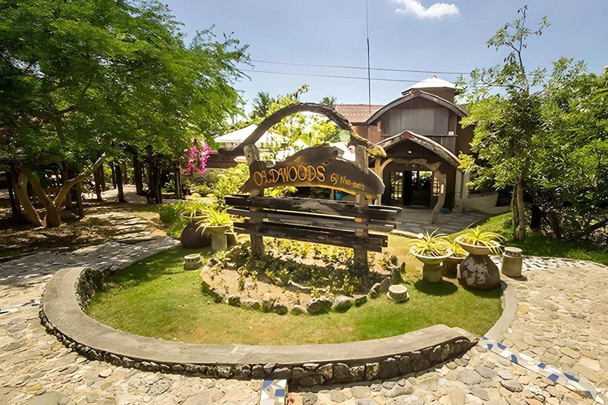 Oldwoods By The Sea Nature Resort Bani Pangasinan Esterno foto